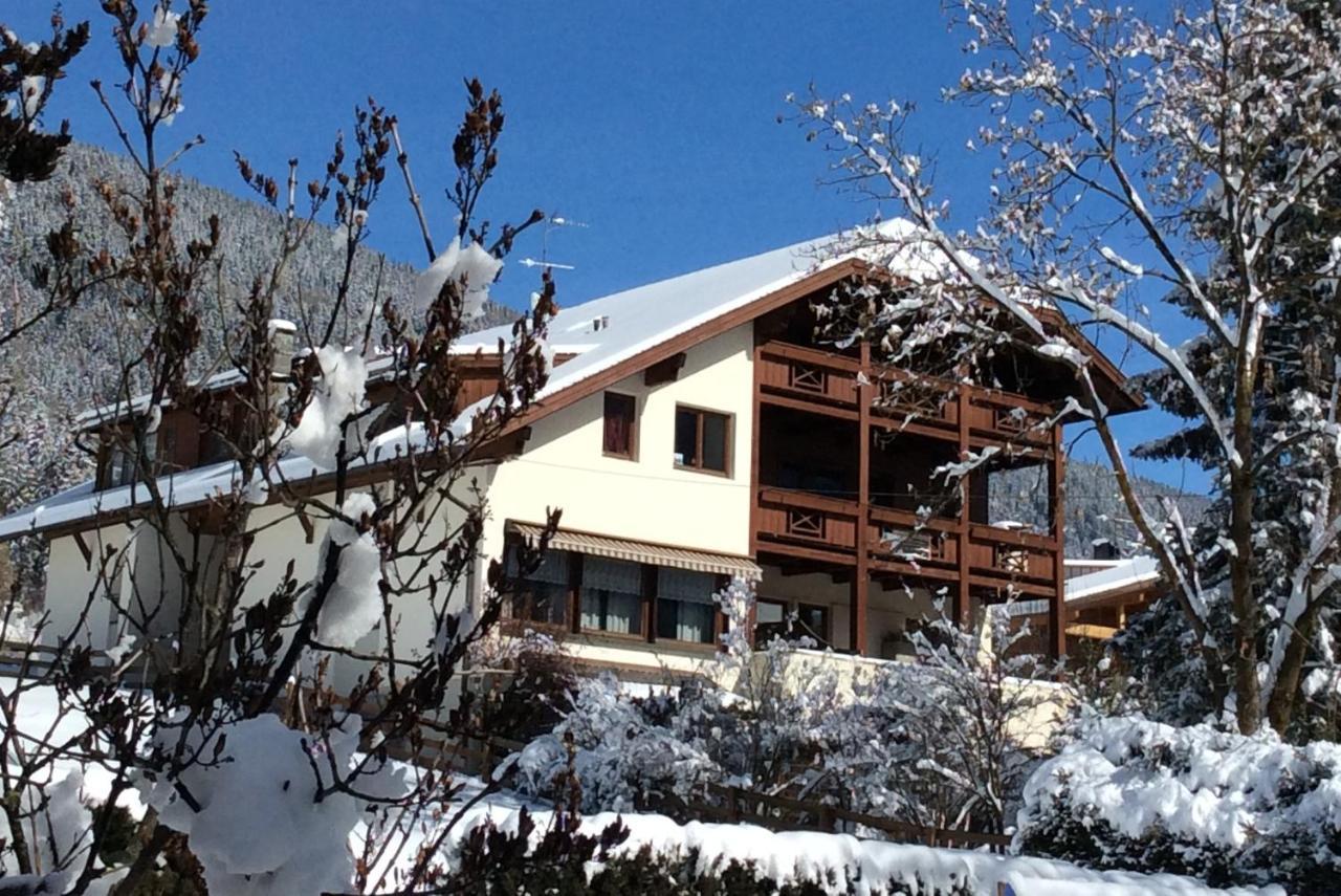Residenze Sonnenschein Aparthotel Niederdorf Exteriör bild